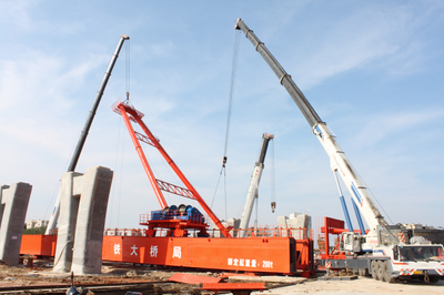 泉州宏源吊車出租 福建領先的起重設備專業租賃服務